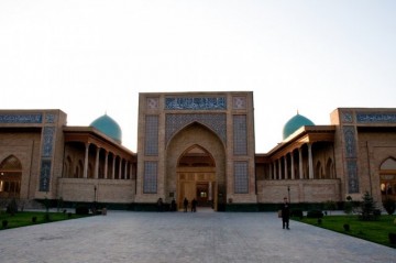 Khast-Imom-Tashkent-Uzbekistan_0-360x239